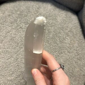 Damaged tip selenite knife